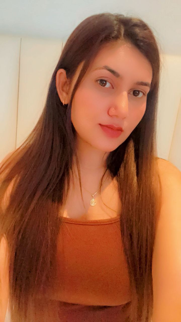 Mahak, (Age - 21)